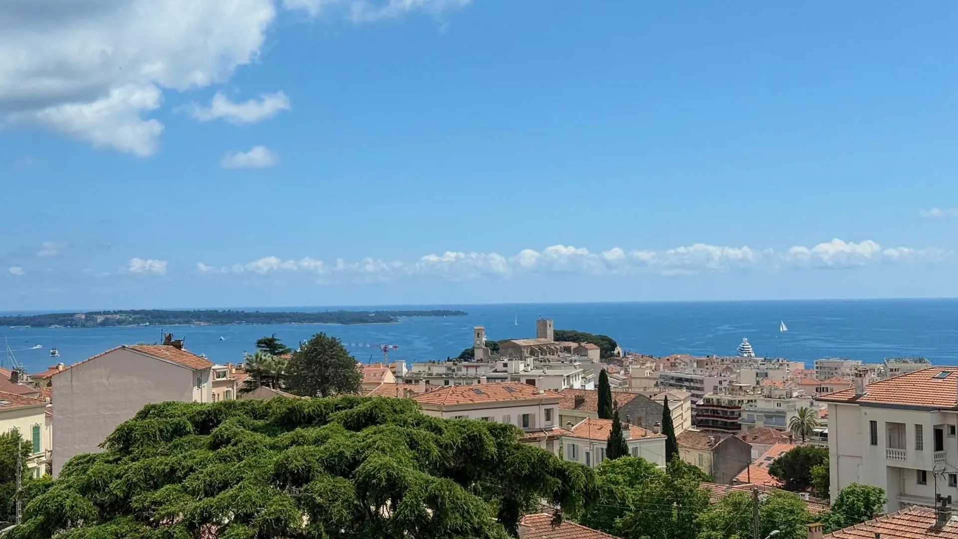 T3 Sea View Walking Distance Of Palais, Ac , Parking, Terrace Διαμέρισμα Κάννες 0*,  Γαλλία
