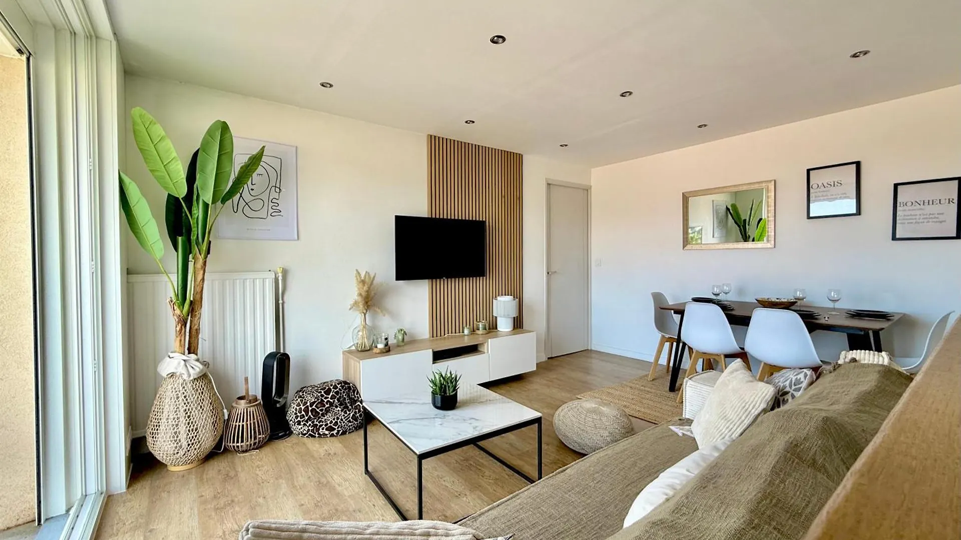T3 Sea View Walking Distance Of Palais, Ac , Parking, Terrace Διαμέρισμα Κάννες