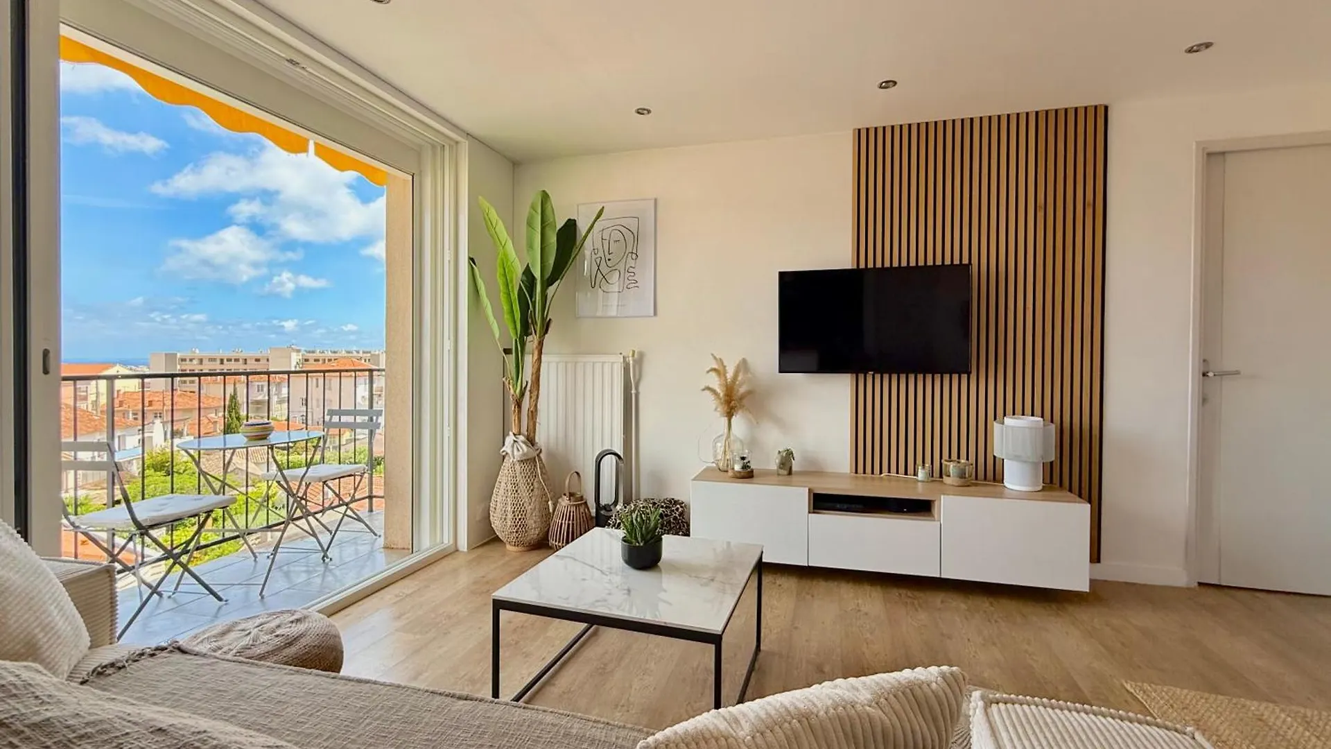 T3 Sea View Walking Distance Of Palais, Ac , Parking, Terrace Διαμέρισμα Κάννες