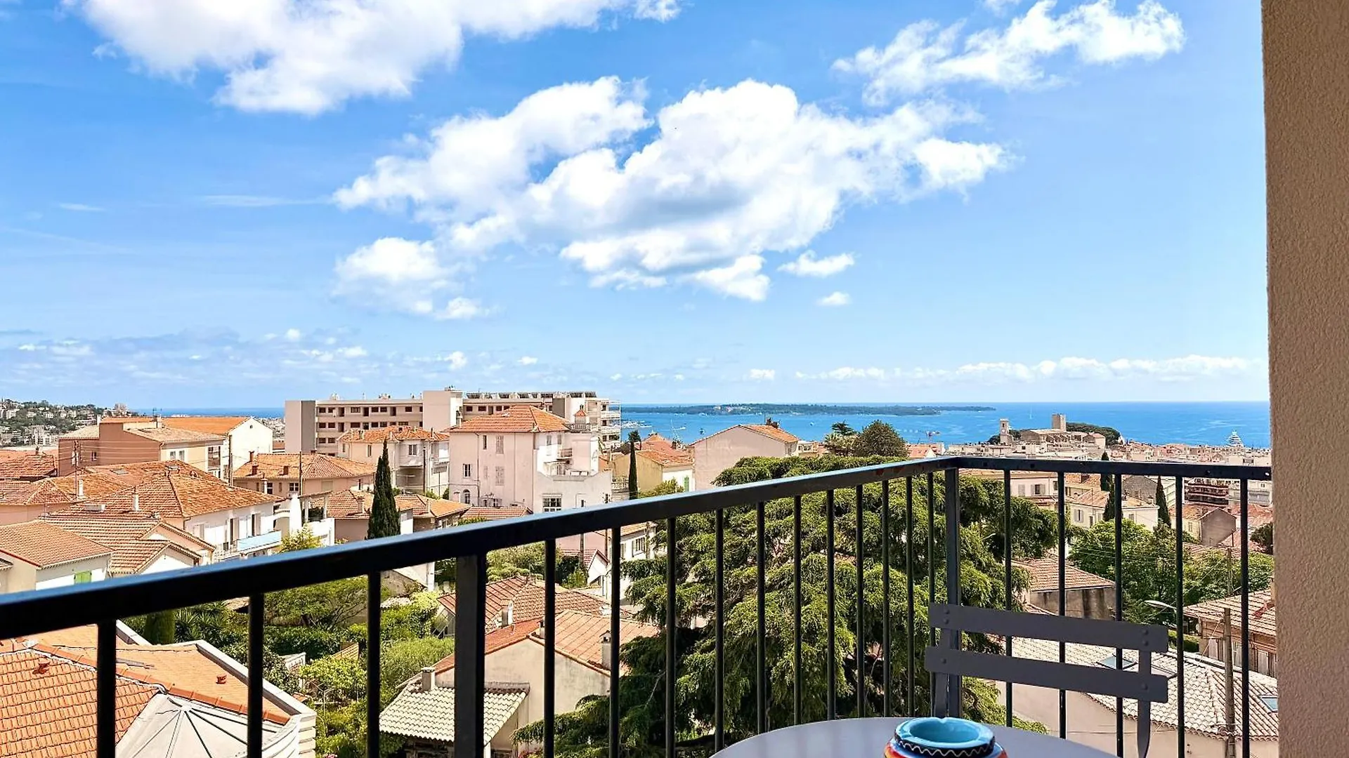 T3 Sea View Walking Distance Of Palais, Ac , Parking, Terrace Διαμέρισμα Κάννες 0*,