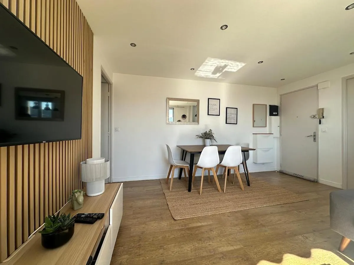 T3 Sea View Walking Distance Of Palais, Ac , Parking, Terrace Lejlighed Cannes
